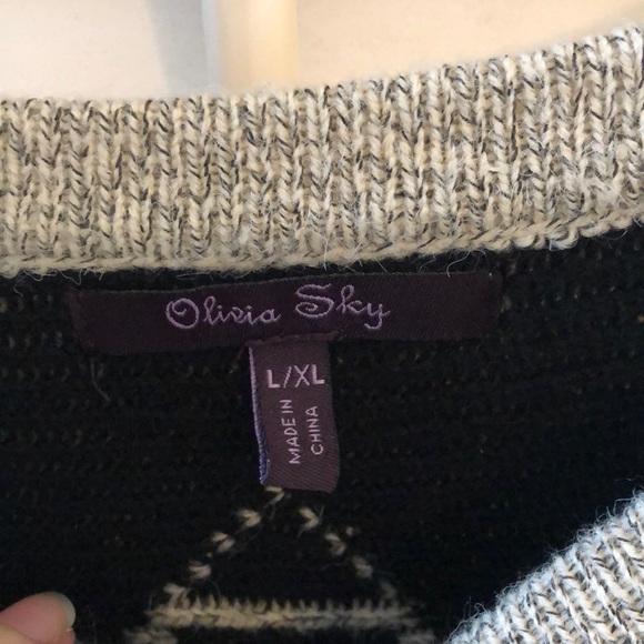 Olivia Sky Poncho Sweater XL - Picture 3 of 5